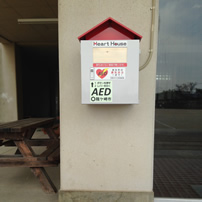 壁掛式屋外型AED収納ボックス